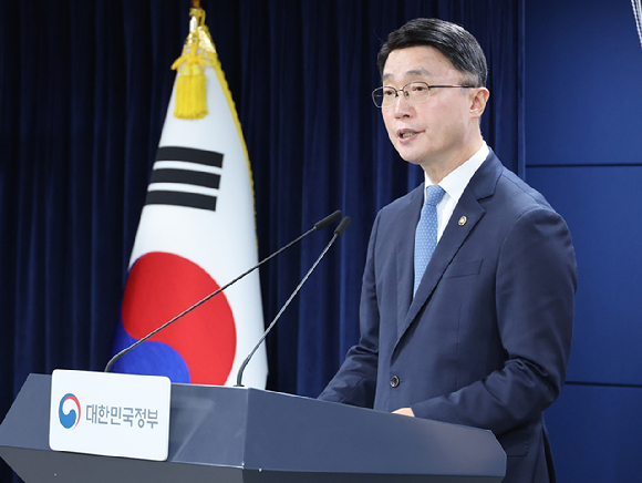 아이뉴스24: 독파모 3차 평가 어떻게…전문가들 "벤치마크 다변화·사용성 구체화" 제언